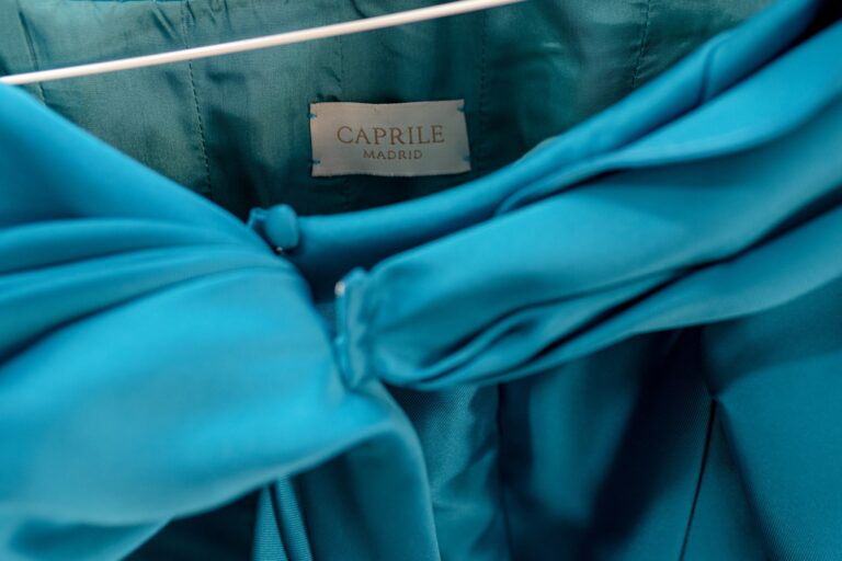 lavandería para prendas delicadas en Valencia – corpiño azul lavandería para prendas delicadas en Valencia - corpiño azul