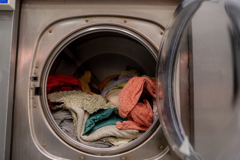 lavandería de autoservicio en Valencia – prendas de ropa lavandería de autoservicio en Valencia - prendas de ropa