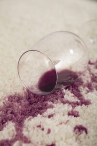 limpieza de alfombras en valencia - vino mancha